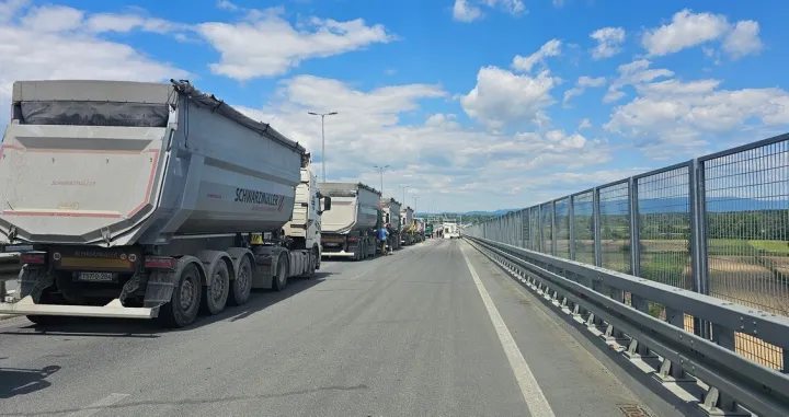 Gradiška terminal, kamioni granični prelaz/Goran Dakić/