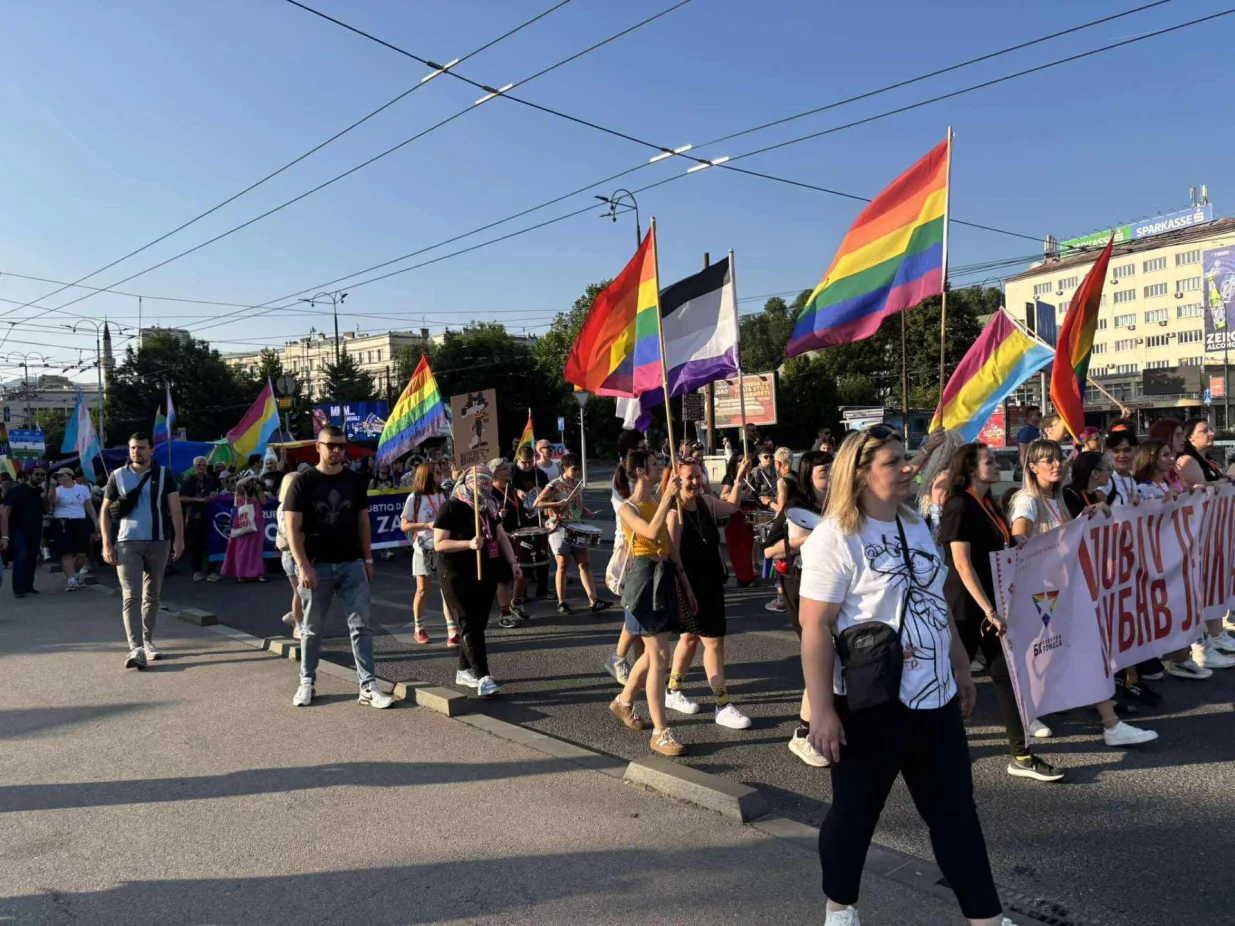 Šesta Bh. povorka ponosa u Sarajevu: "Ljubav je zakon", "Ovo je protest", Gaza spomenuta uzviku/Nedim Fetahović