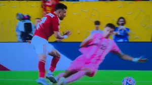 Tomas Aviles start na Trezeguetu