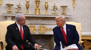 Benjamin Netanyahu i Donald Trump u Bijeloj kući//