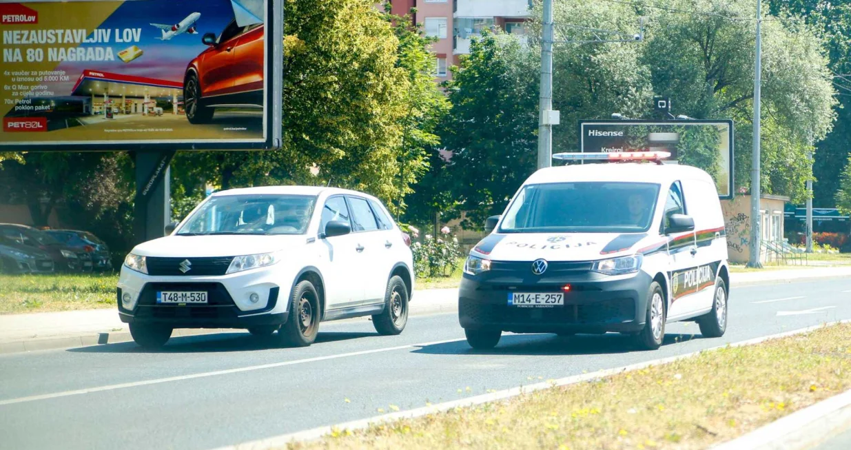 MUP KS, policija, Grbavica, policijska rotacija, potjera, akcija policije/Damir Deljo