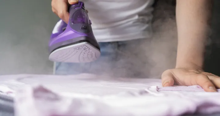 Ovako se pegla čisti brzo, lako i bez hemikalija/Free Pik