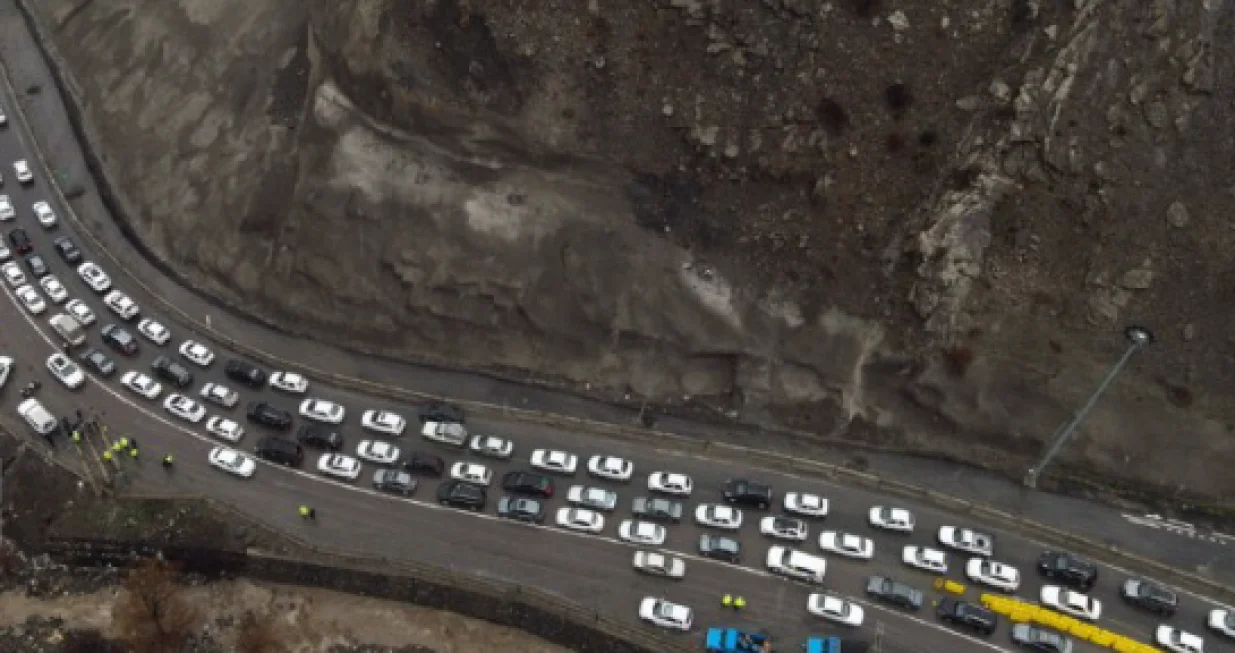 Iranci masovno bježe iz Teherana/Screenshot