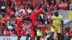 Soccer Football - Premier League - Liverpool v Crystal Palace - Anfield, Liverpool, Britain - May 25, 2025 Liverpool's Ibrahima Konate in action with Crystal Palace's Jean-Philippe Mateta REUTERS/Phil Noble EDITORIAL USE ONLY. NO USE WITH UNAUTHORIZED AUDIO, VIDEO, DATA, FIXTURE LISTS, CLUB/LEAGUE LOGOS OR 'LIVE' SERVICES. ONLINE IN-MATCH USE LIMITED TO 120 IMAGES, NO VIDEO EMULATION. NO USE IN BETTING, GAMES OR SINGLE CLUB/LEAGUE/PLAYER PUBLICATIONS. PLEASE CONTACT YOUR ACCOUNT REPRESENTATIVE FOR FURTHER DETAILS..