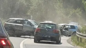 Uništena vozila na mjestu nesreće/Viber/Patrole radari//