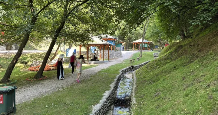 Čarobna šuma, Park Ravne, Visoko/Oslobođenje
