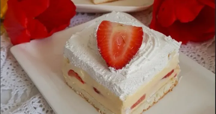 Kolač koji hladi, osvaja i nestaje u trenu/Instagram