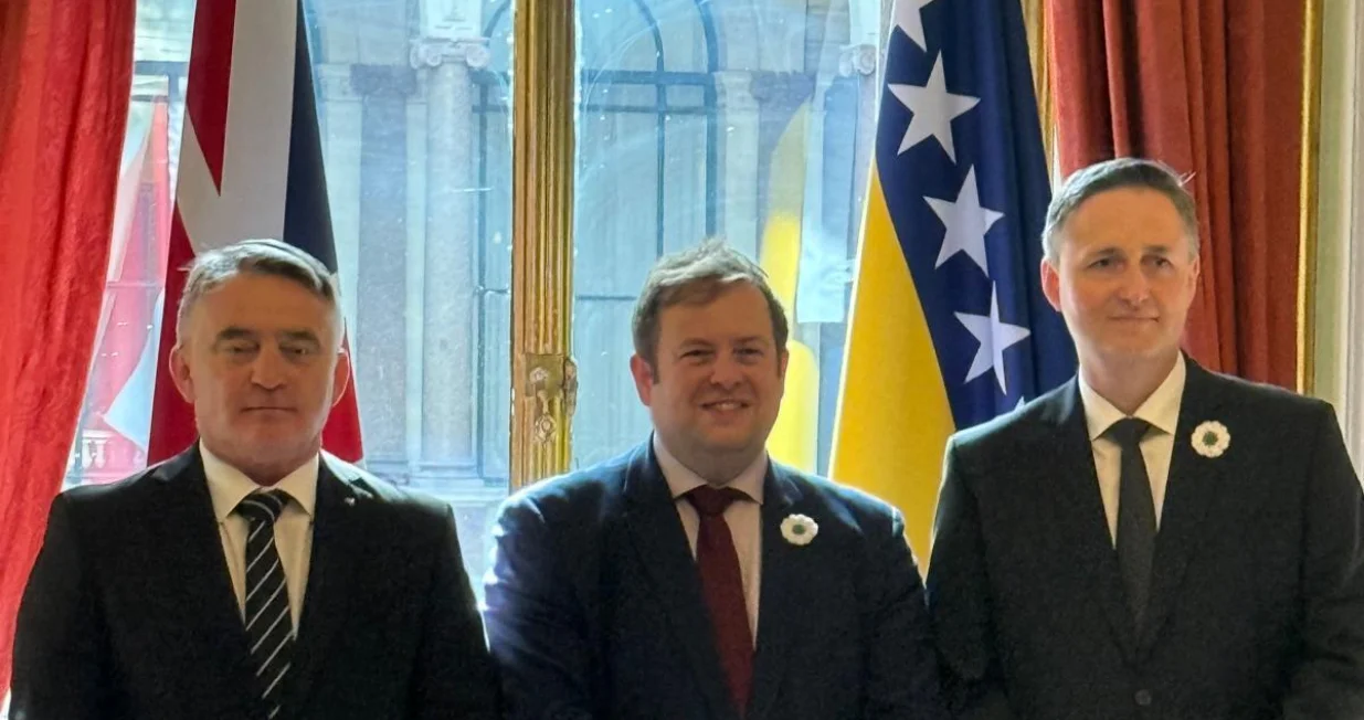 Željko Komšić, Stephen Doughty i Denis Bećirović//