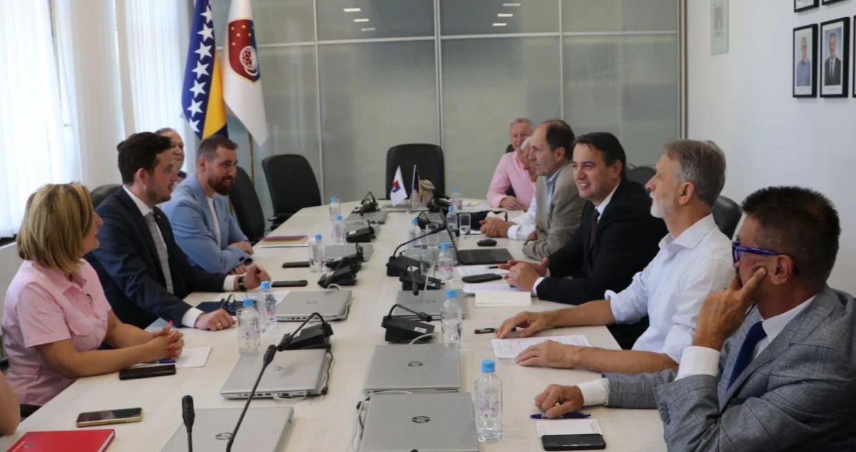 Uk sa Udruženjem poslodavaca/