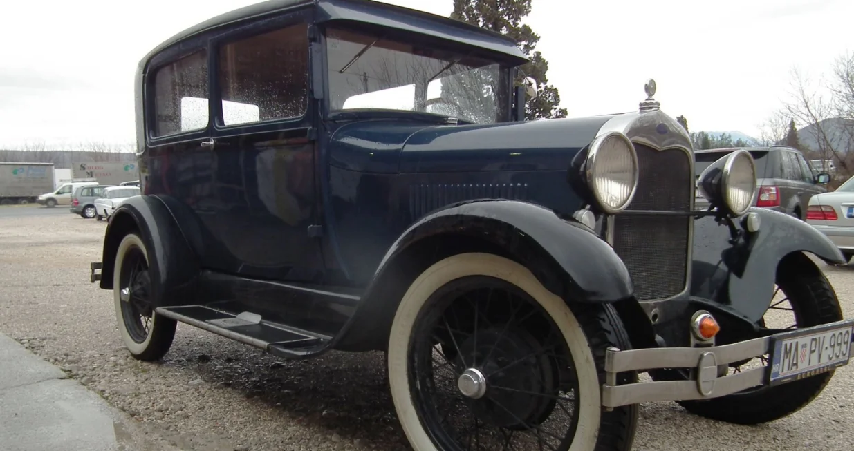 Restauracija auta/Oldtimer Garage Mostar