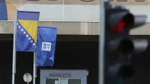 Zgrada Bhrt-a ul: Bulevar Meše Selimovića/Senad Gubelić