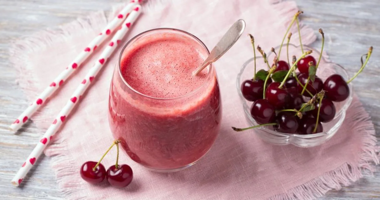 napitak s trešnjama/