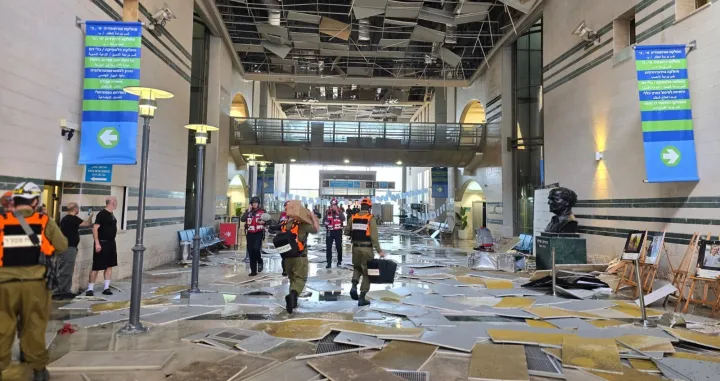 Pogođena bolnica Soroka u izraelskom gradu Be'er Sheva//