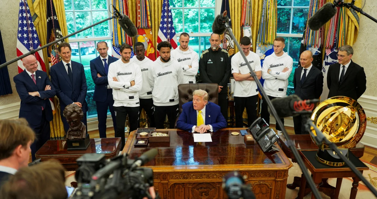 FOTO: REUTERS/Nathan Howard