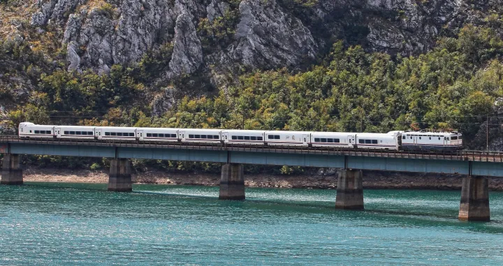 Voz Sarajevo - Ploče - Sarajevo//