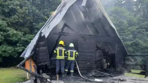 Planula vikendica/Nezavisne//