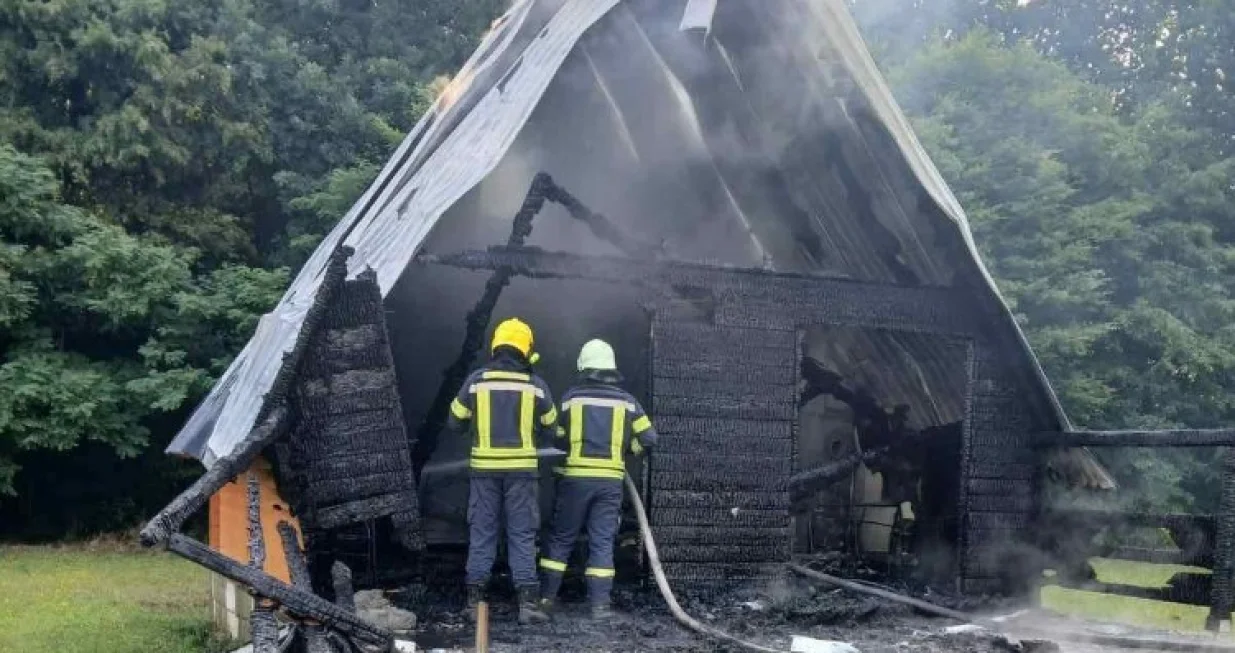 Planula vikendica/Nezavisne//