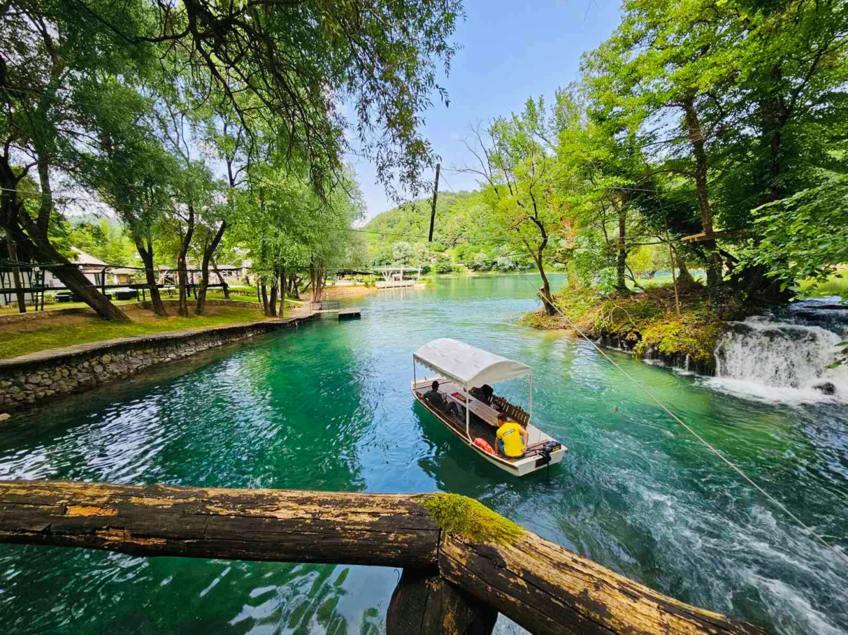 Vožnja unskom lađom Arka, Turističko naselje Natura Art//