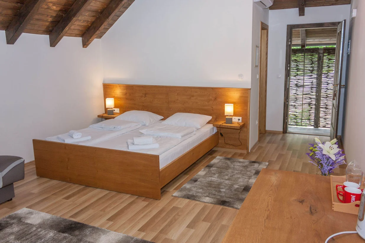 Gazdinska kuća, Turističko naselje Natura Art//