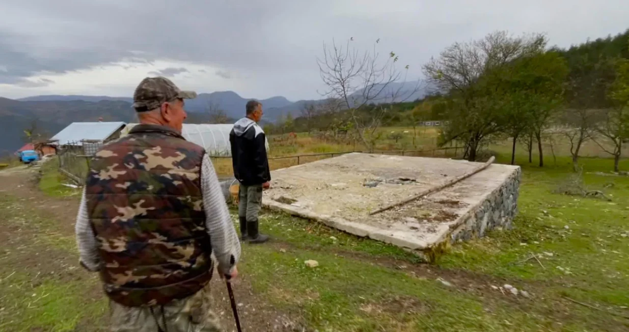 Povratnici, Gornji Dubovik/