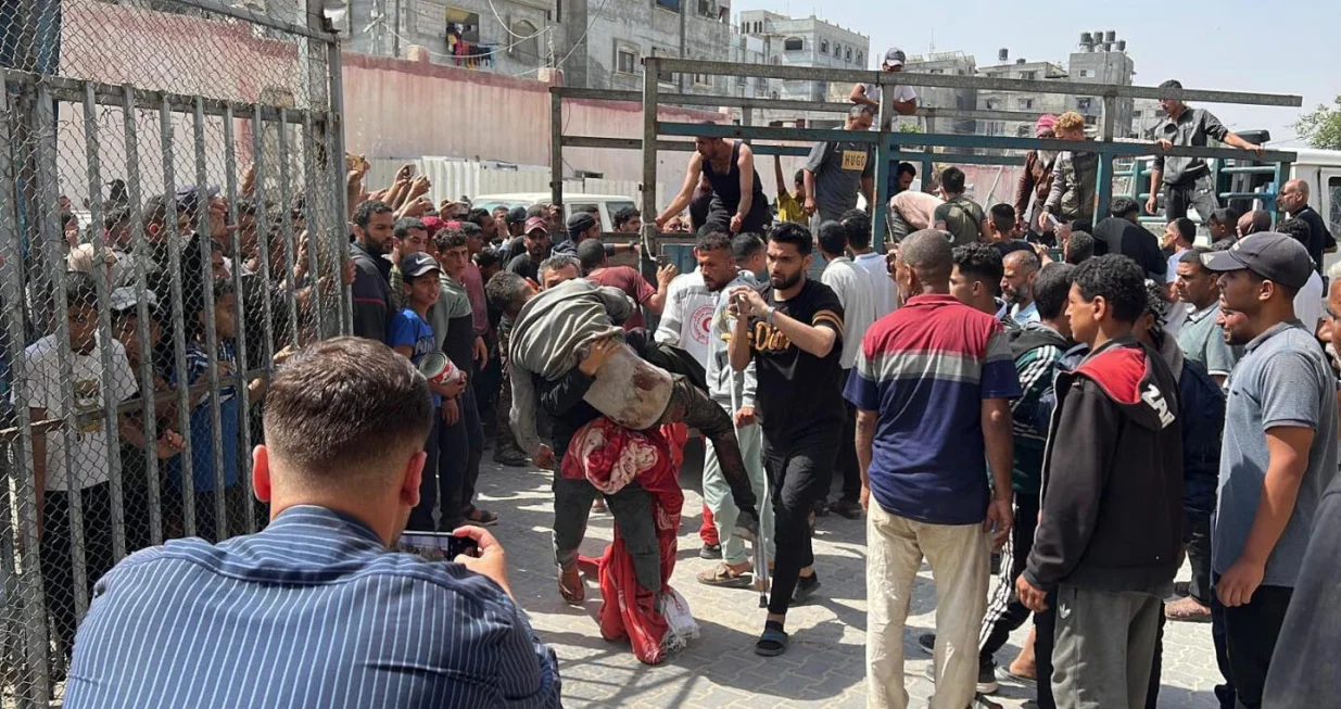 Jedan od prijašnjih masakara Palestinaca koji su čekali humanitarnu pomoć/ Screenshot/ X/