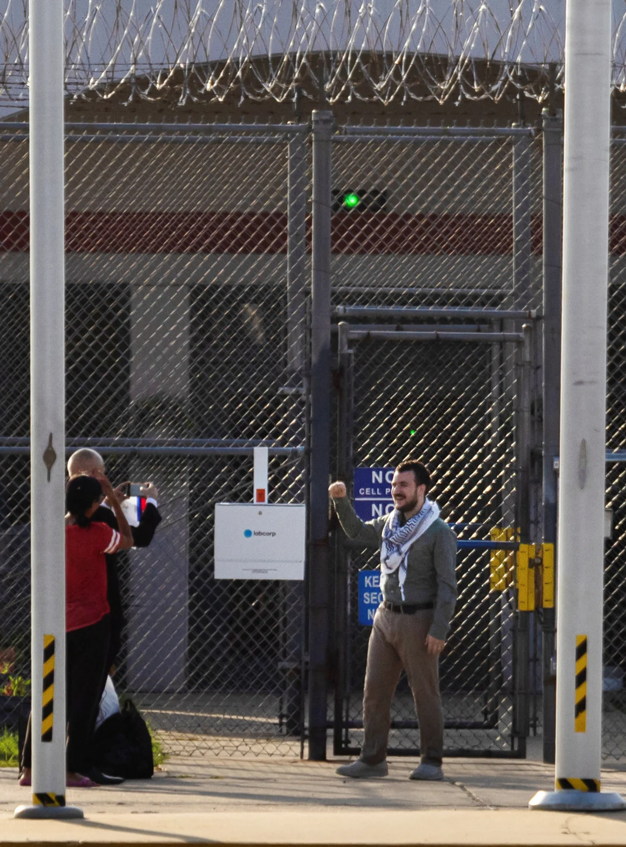 Columbia University graduate Mahmoud Khalil gestures as he is released from immigration custody in Jena, Louisiana, U.S. June 20, 2025. REUTERS/Kathleen Flynn/Kathleen Flynn