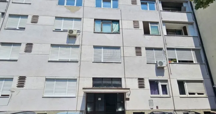 Zgrada u kojoj je pronađeno tijelo/Nezavisne/