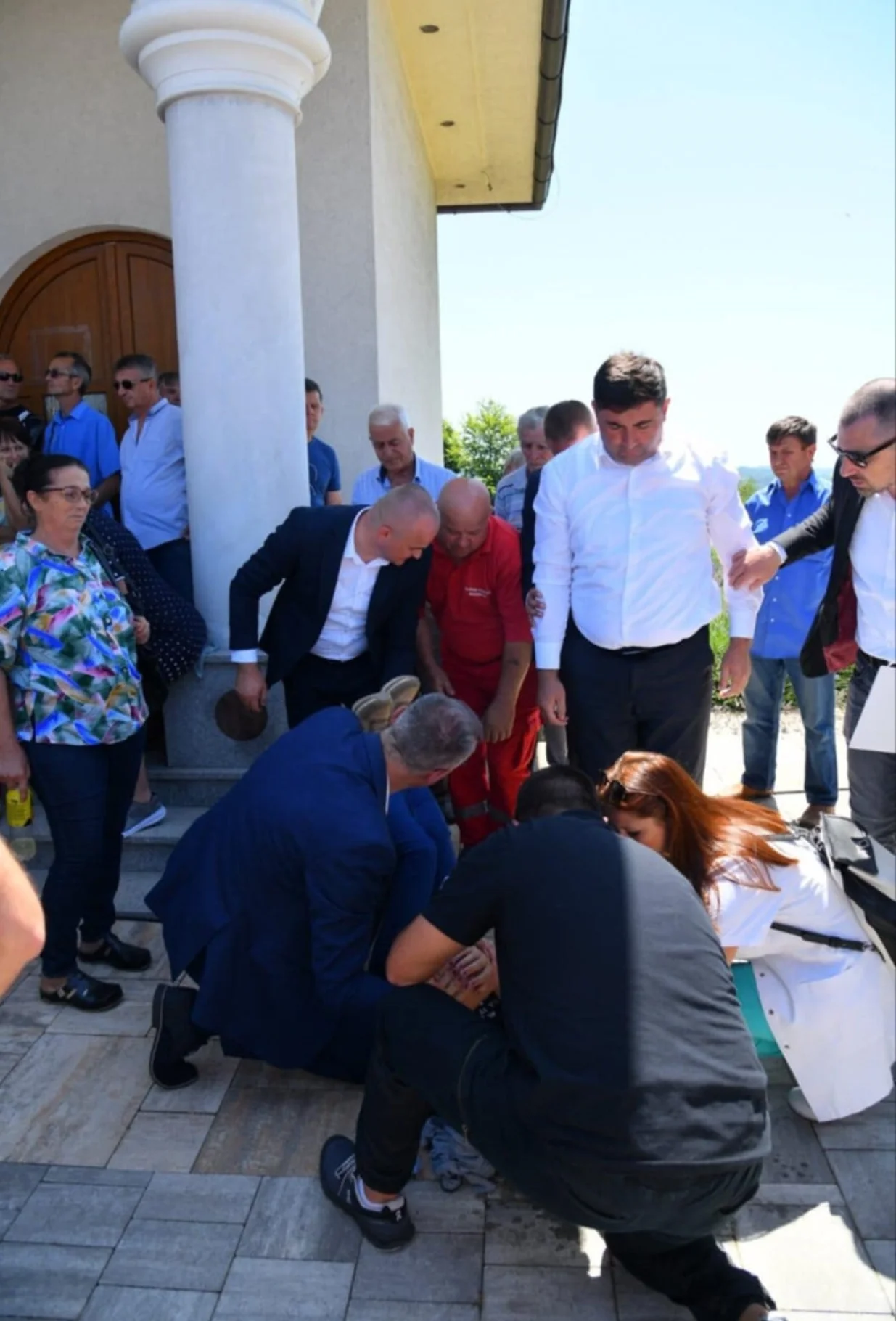 Duga njiva/Ustupljena Fotografija