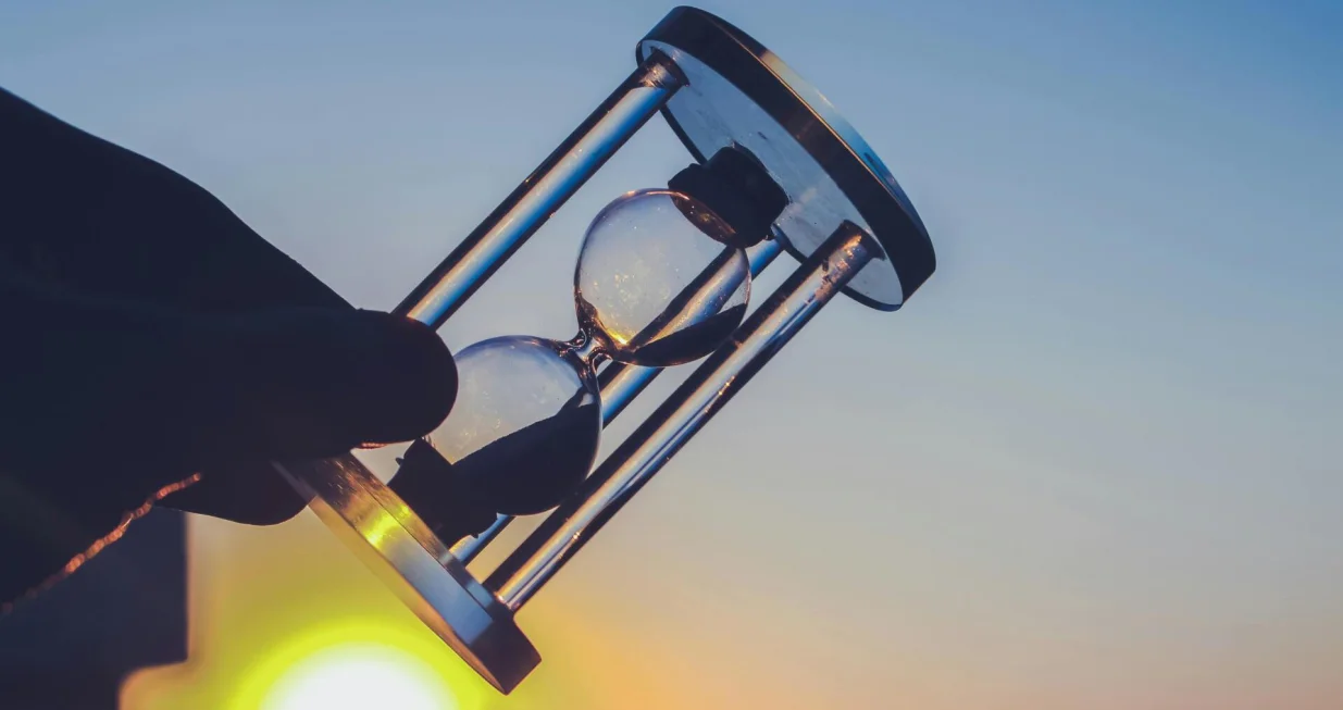 Pješćani sat/Samer Daboul, Pexeles