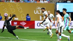 FOTO: REUTERS/Kai Pfaffenbach 