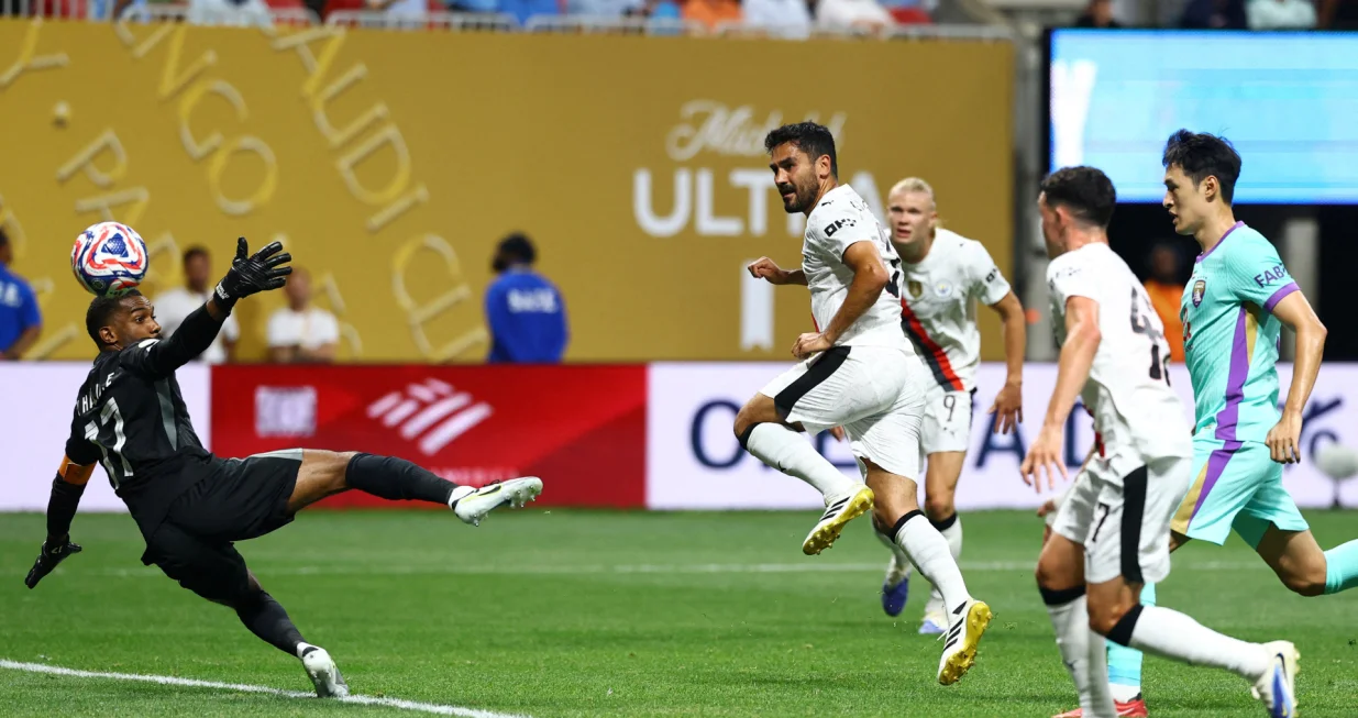 FOTO: REUTERS/Kai Pfaffenbach 