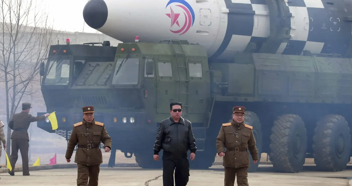 sjeverna koreja balistička raketa/