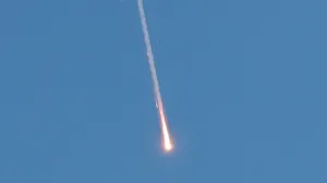 A missile launched from Iran towards Israel is seen from Tubas, amid the Iran-Israel conflict, in the Israeli-occupied West Bank, June 24, 2025. REUTERS/Raneen Sawafta/Raneen Sawafta