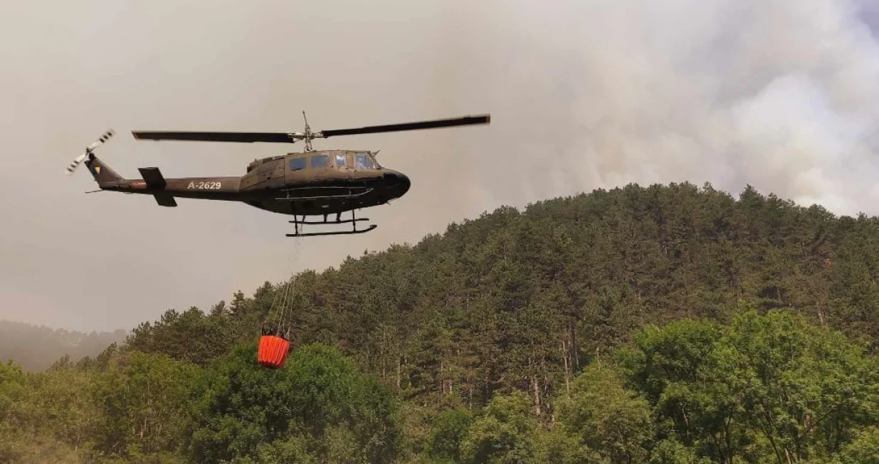 helikopter osbih gašenje požara/