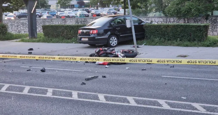 Policija je na mjestu nesreće/Sanel Konjhodžić