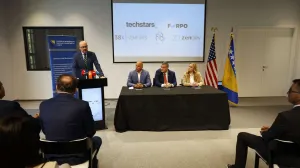 Potpisivanje tripartitnog ugovora o dodjeli poticajnih finansijskih sredstava za implementaciju Projekta "Razvoj start-up ekosistema"/Fena