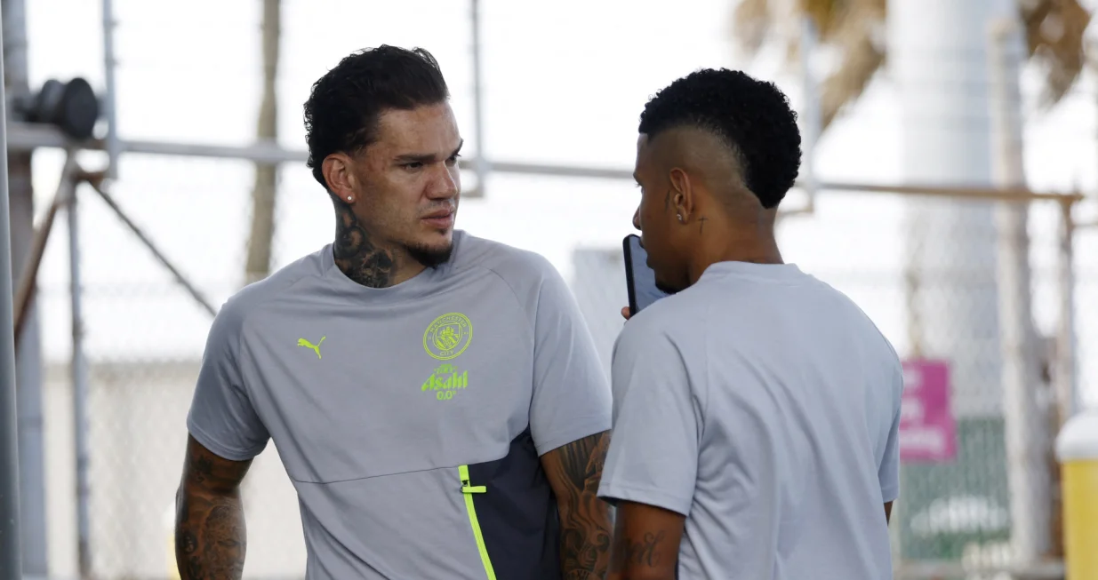 Soccer Football - Club World Cup - Manchester City arrive in Fort Lauderdale ahead of the Club World Cup - Fort Lauderdale, Florida, U.S. - June 12, 2025 Manchester City's Ederson arrives ahead of the Club World Cup REUTERS/Marco Bello