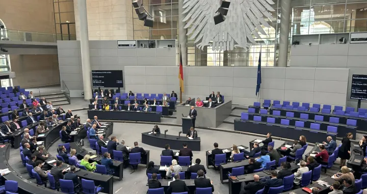 Bundestag o BiH/X