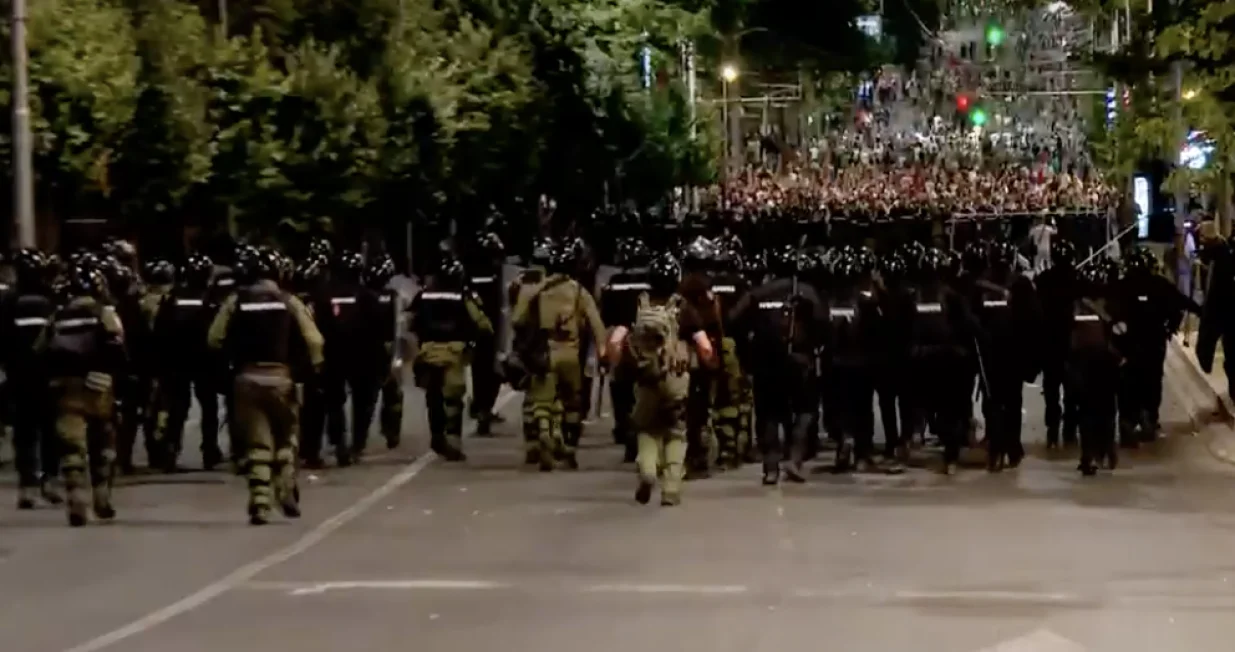 Stampedo Žandarmerije prema građanima/