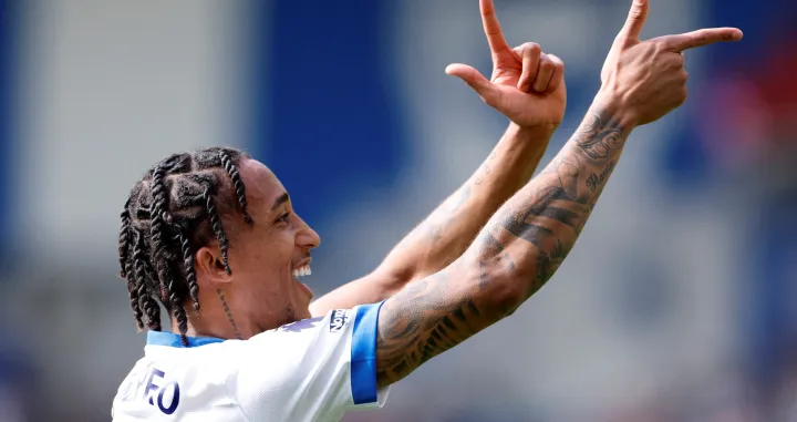 FILE PHOTO: Soccer Football - Premier League - Brighton & Hove Albion v Leicester City - The American Express Community Stadium, Brighton, Britain - April 12, 2025 Brighton & Hove Albion's Joao Pedro celebrates scoring their first goal Action Images via Reuters/Peter Cziborra EDITORIAL USE ONLY. NO USE WITH UNAUTHORIZED AUDIO, VIDEO, DATA, FIXTURE LISTS, CLUB/LEAGUE LOGOS OR 'LIVE' SERVICES. ONLINE IN-MATCH USE LIMITED TO 120 IMAGES, NO VIDEO EMULATION. NO USE IN BETTING, GAMES OR SINGLE CLUB/LEAGUE/PLAYER PUBLICATIONS. PLEASE CONTACT YOUR ACCOUNT REPRESENTATIVE FOR FURTHER DETAILS../File Photo