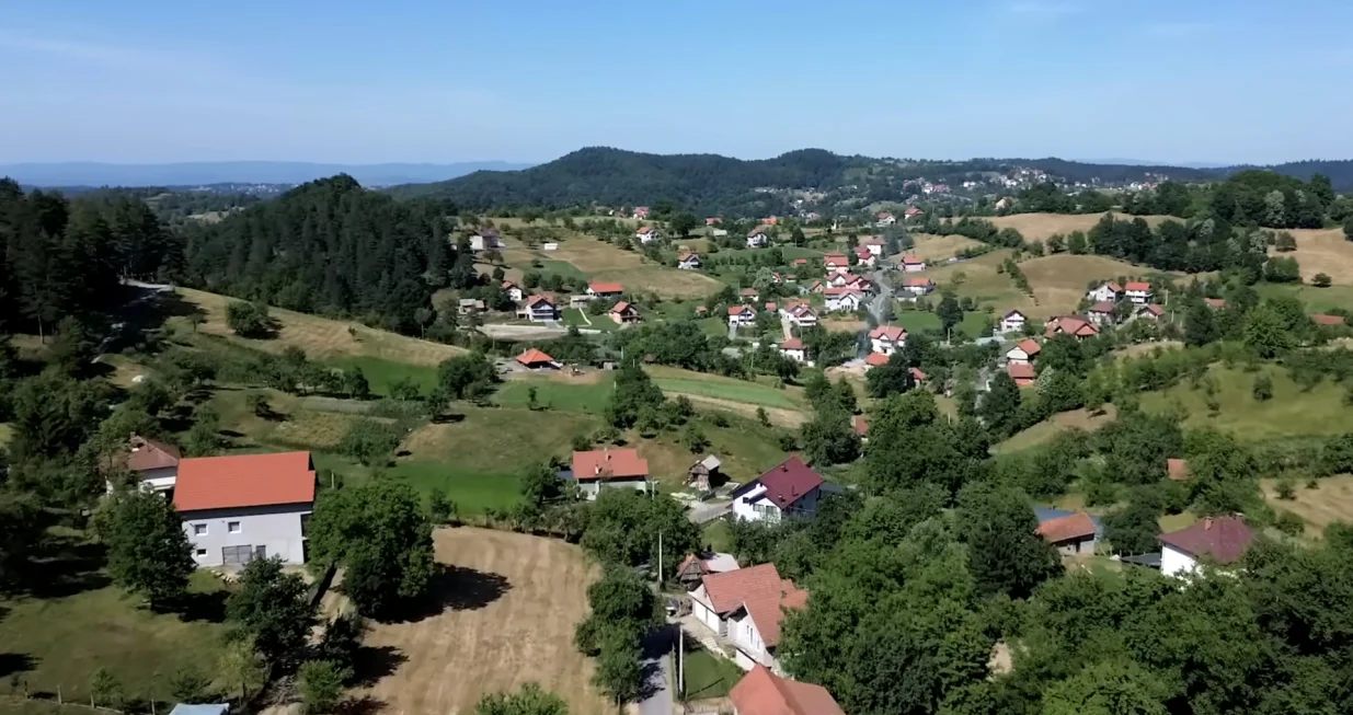 Selo Nasubašići kod Banovića/Alen Avdić