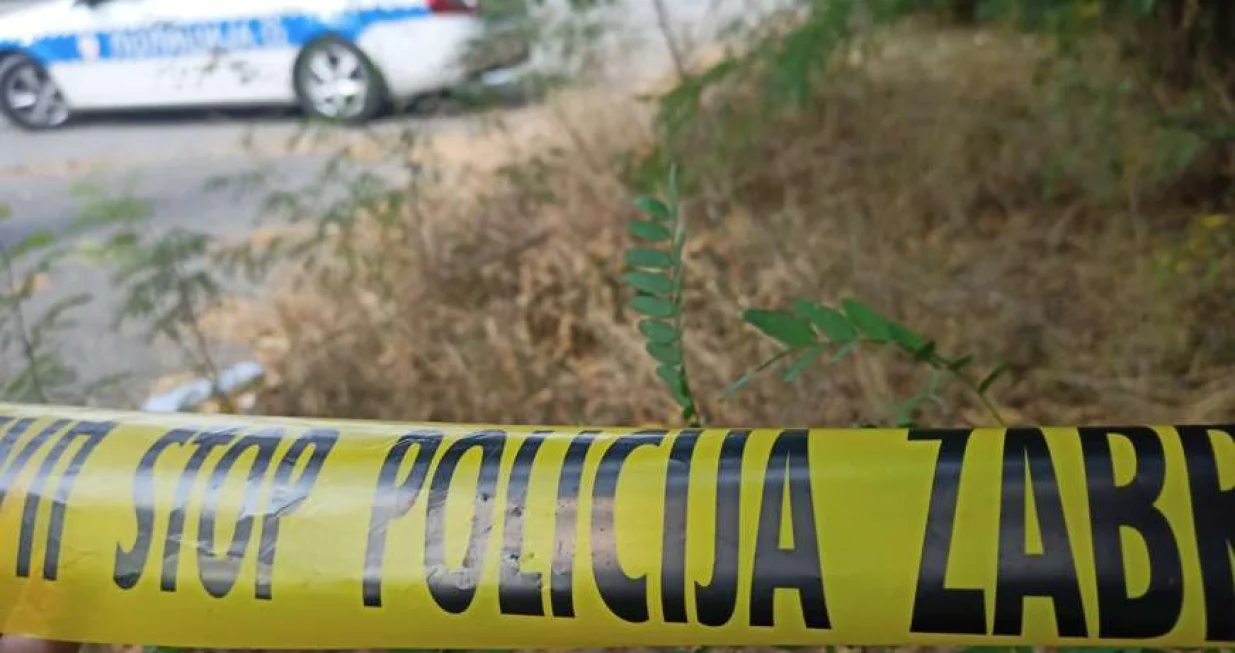 policija policijska traka/