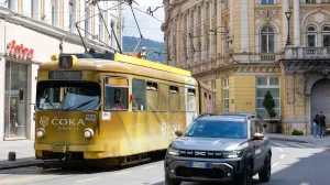 Javni prevoz ilustracije/Damir Deljo