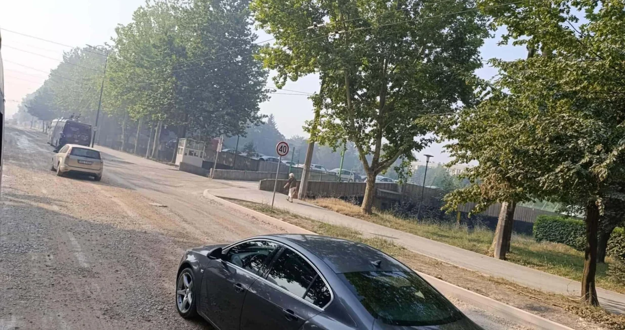 Dim je uzrokovan požarom na deponiji Krupačke stijene/Oslobođenje/