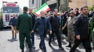 Iranian Foreign Minister Abbas Araqchi attends the funeral procession of Iranian military commanders, nuclear scientists and others killed in Israeli strikes, in Tehran, Iran, June 28, 2025. Iranian Foreign Ministry/WANA (West Asia News Agency)/Handout via REUTERS ATTENTION EDITORS - THIS PICTURE WAS PROVIDED BY A THIRD PARTY./Iranian Foreign Ministry
