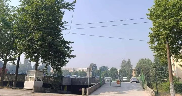 Dim je uzrokovan požarom na deponiji Krupačke stijene/Oslobođenje/