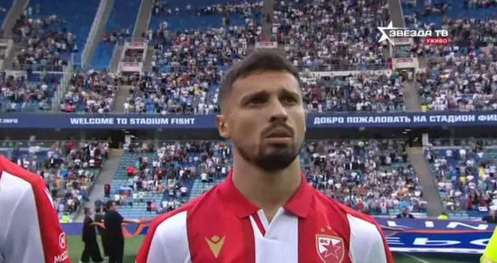 Rade Krunić pjeva Bože pravde (FOTO: Screenshot)