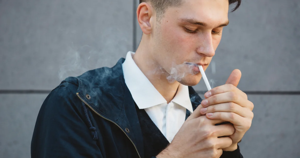 Ako pušite, nemojte ovo ignorisati/Free Pik