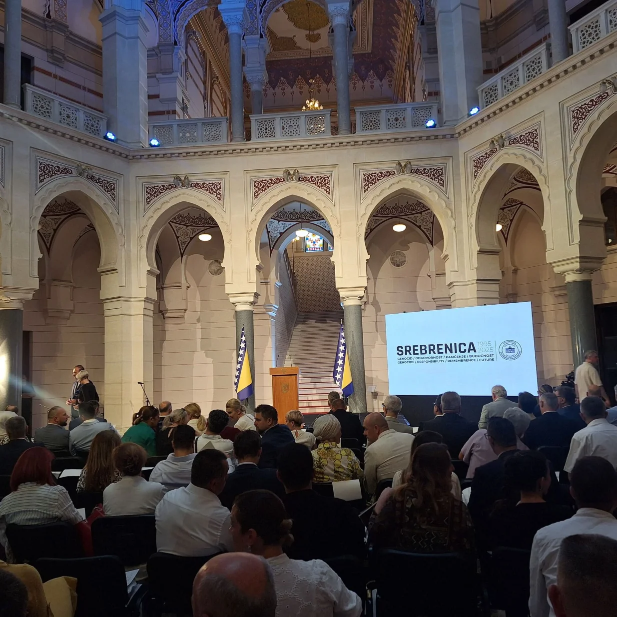 Počinje trodnevna međunarodna konferencija: "Srebrenica 30 godina poslije genocida/Selma Aščerić