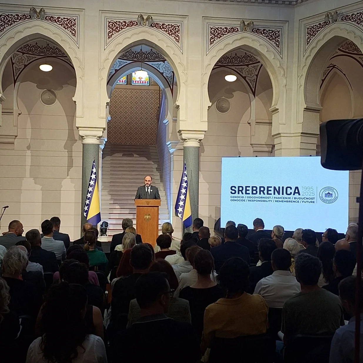 Počinje trodnevna međunarodna konferencija: "Srebrenica 30 godina poslije genocida/Selma Aščerić